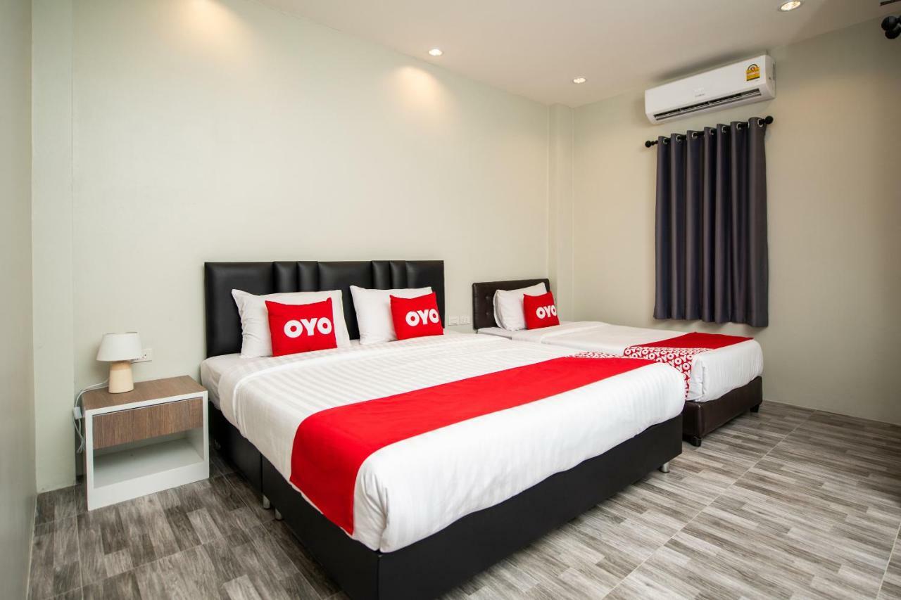 OYO 259 Baan Napatr Hotel Pantai Bang Tao Bagian luar foto
